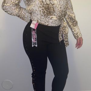 Women’s Black Pant